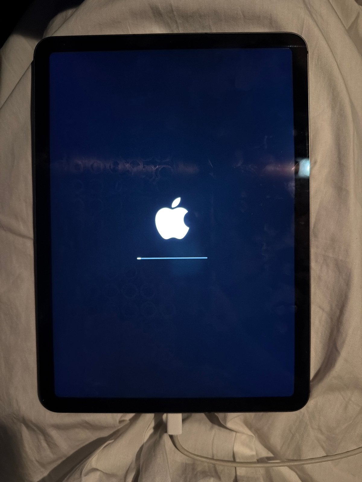Apple iPad Air 5e generatie 64GB Wi-Fi Spacegrijs, Computers en Software, Apple iPads, 10 inch, Apple iPad Air, Ophalen of Verzenden