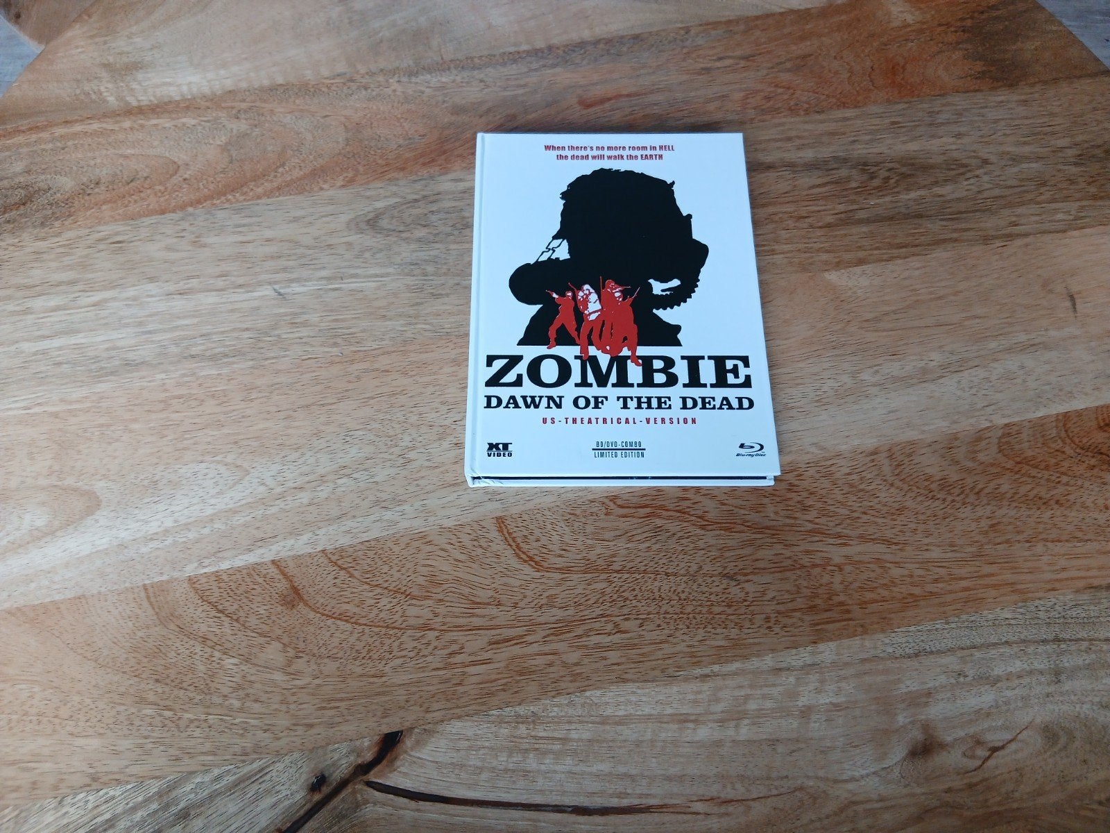 zombie dawn of the dead mediabook blu ray, Cd's en Dvd's, Ophalen of Verzenden, Zo goed als nieuw, Horror