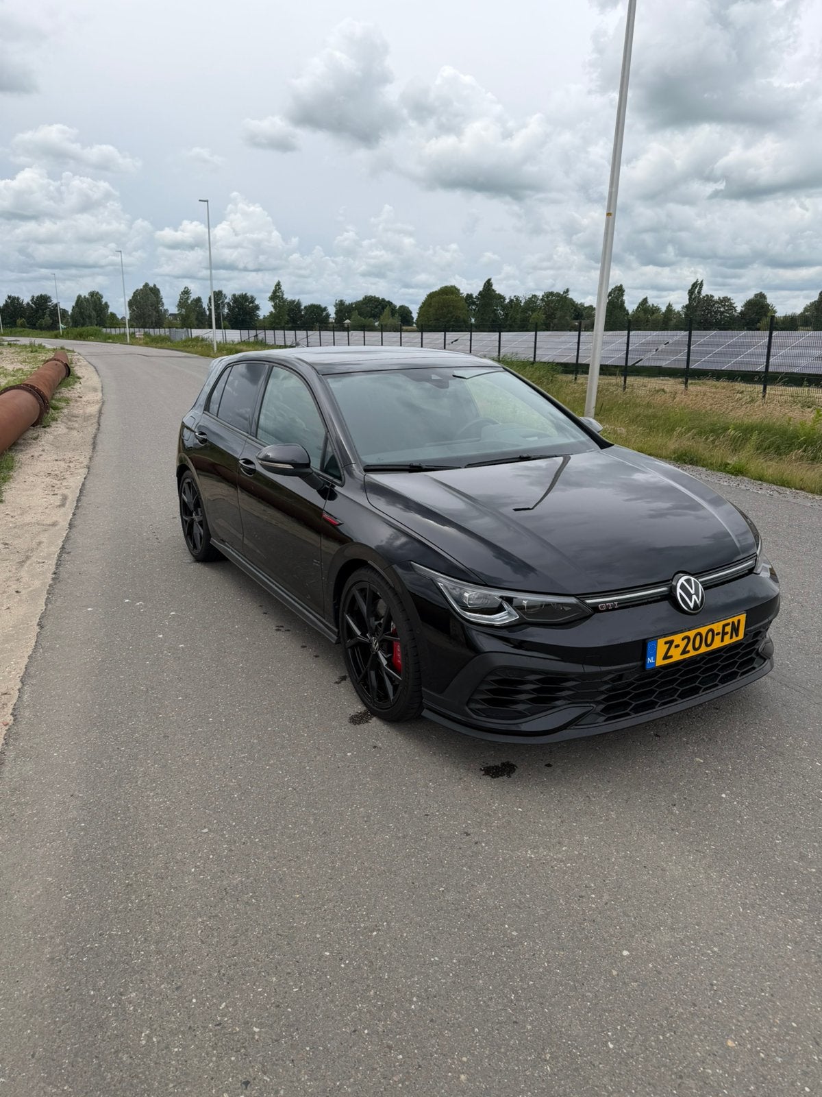 Volkswagen Golf 2.0 TSI OPF 221KW Dsg7 2022 Zwart, 4 cilinders, 1984 cc, Zwart, 14 km/l