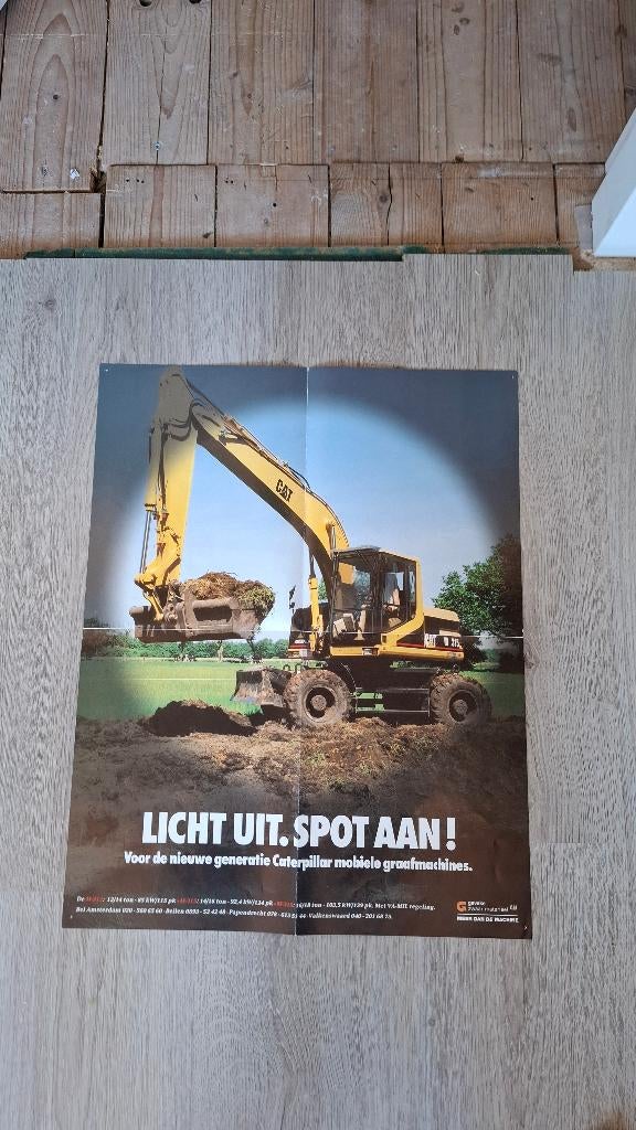Caterpillar m315 poster, Boeken, Ophalen of Verzenden, Gelezen