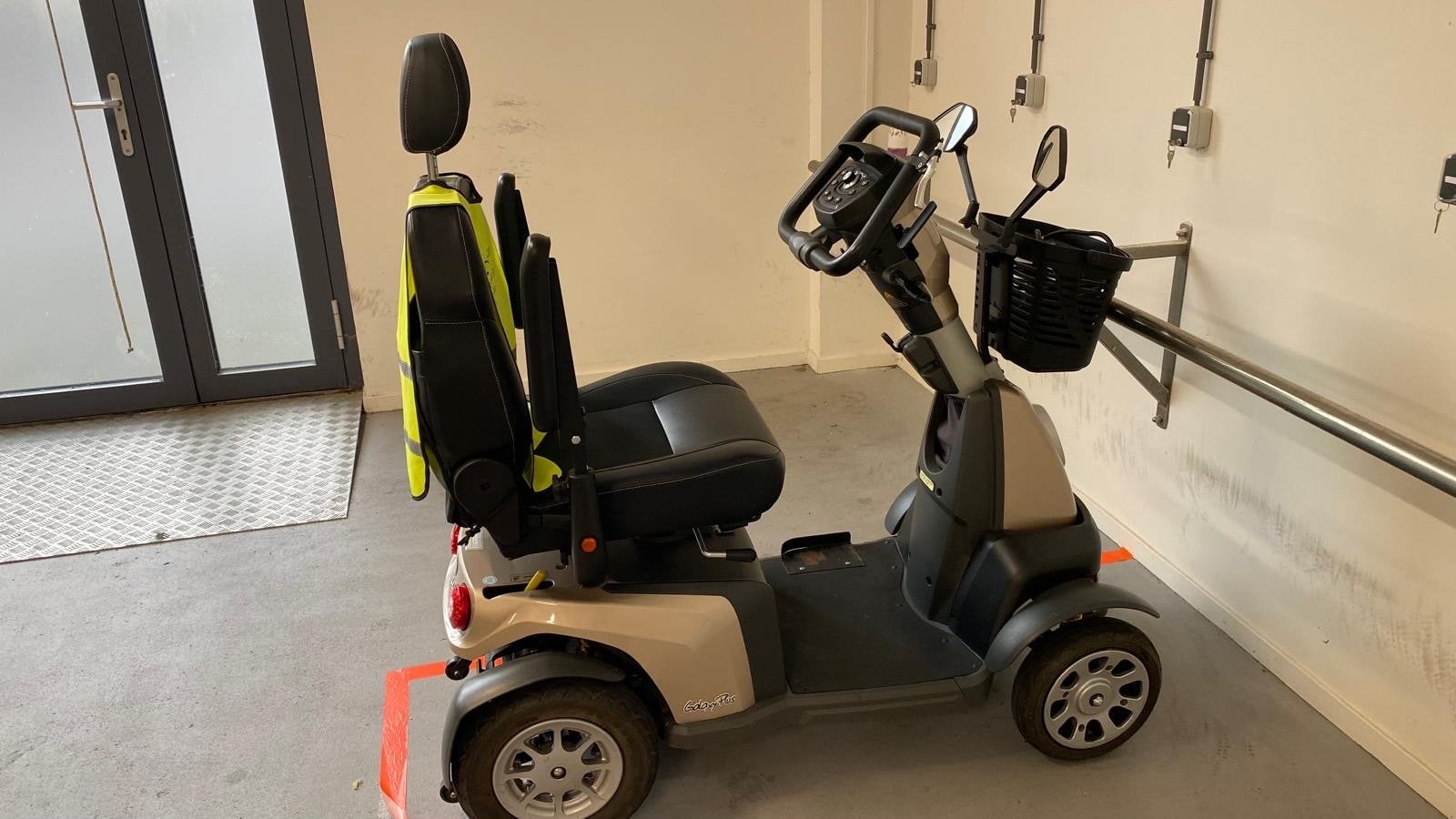 Gebruikte scootmobiel, Diversen, Ophalen, 46 km of meer, 16 km/u of meer