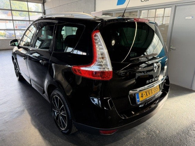 Renault Grand Scénic 1.2 TCe Bose|Navi|Camera|PDC|Cruise, Auto's, Voorwielaandrijving, Euro 5, Gebruikt, Zwart