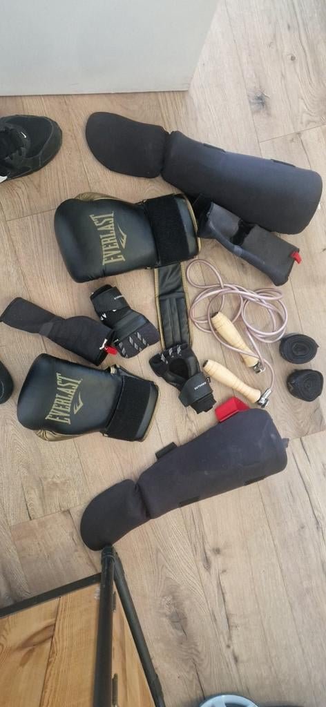 Hele set aan vechtsport spullen, Ophalen of Verzenden