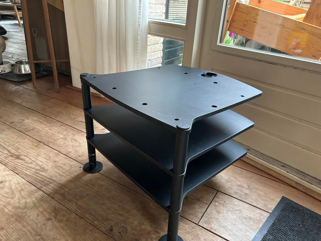Trendy TV meubel / tafel Loewe, Ophalen, Zo goed als nieuw, 25 tot 50 cm, Minder dan 100 cm