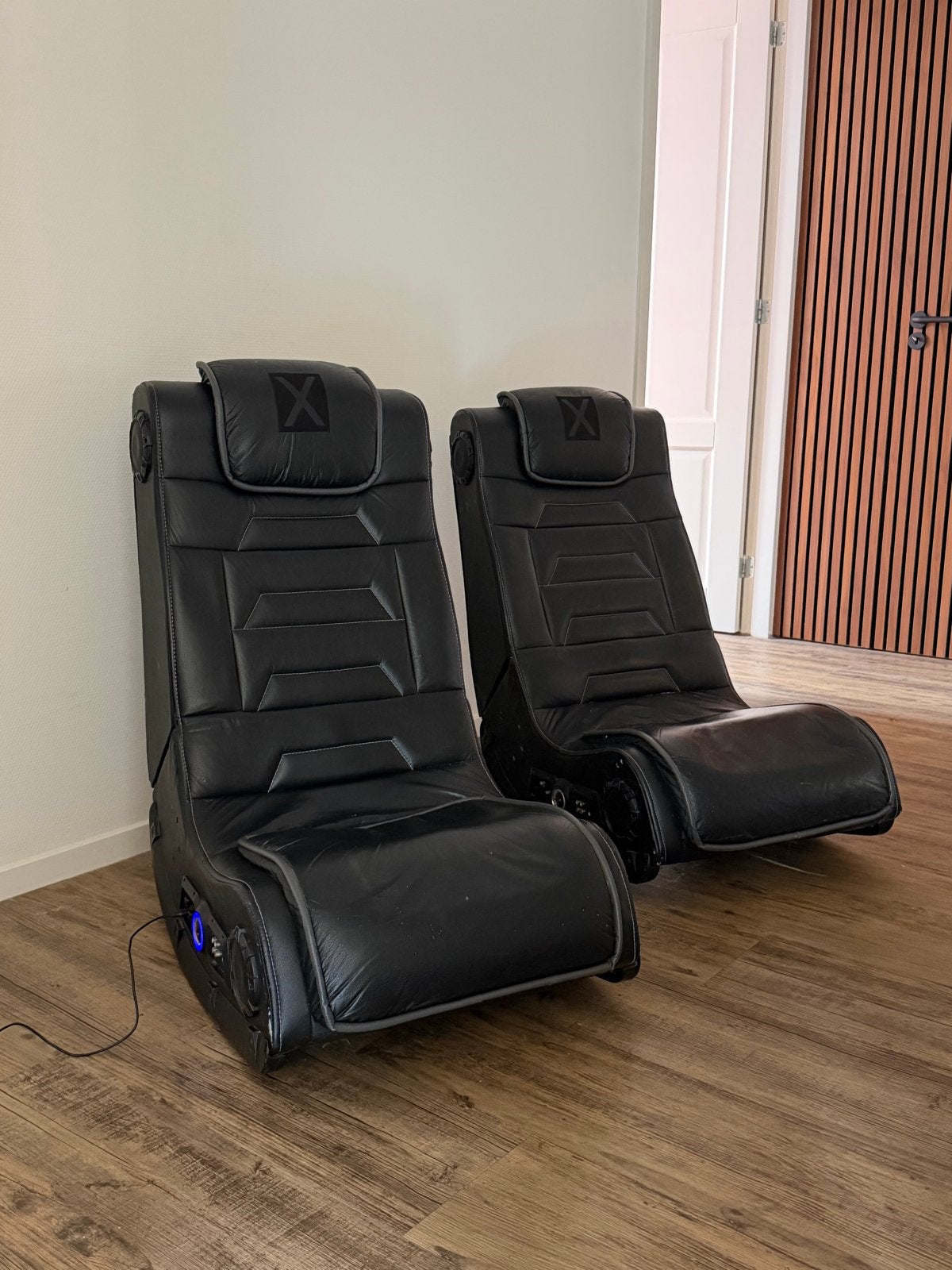2x X-Rocker Gaming Stoelen - Zwart Leer, Spelcomputers en Games, Spelcomputers | Overige, Gebruikt, Ophalen of Verzenden