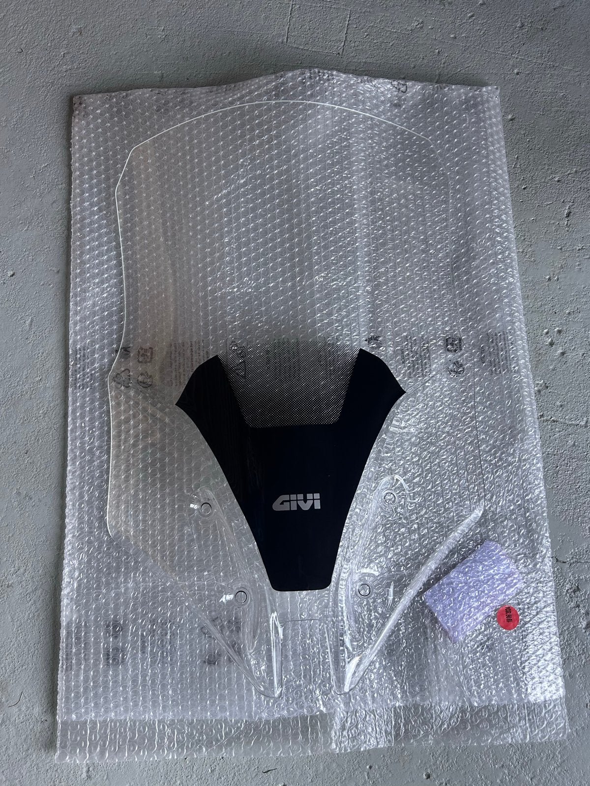 Givi D3128ST Verhoogde Kuipruit Windscherm Suzuki GSX-S1000G, Motoren, Ophalen of Verzenden, Nieuw