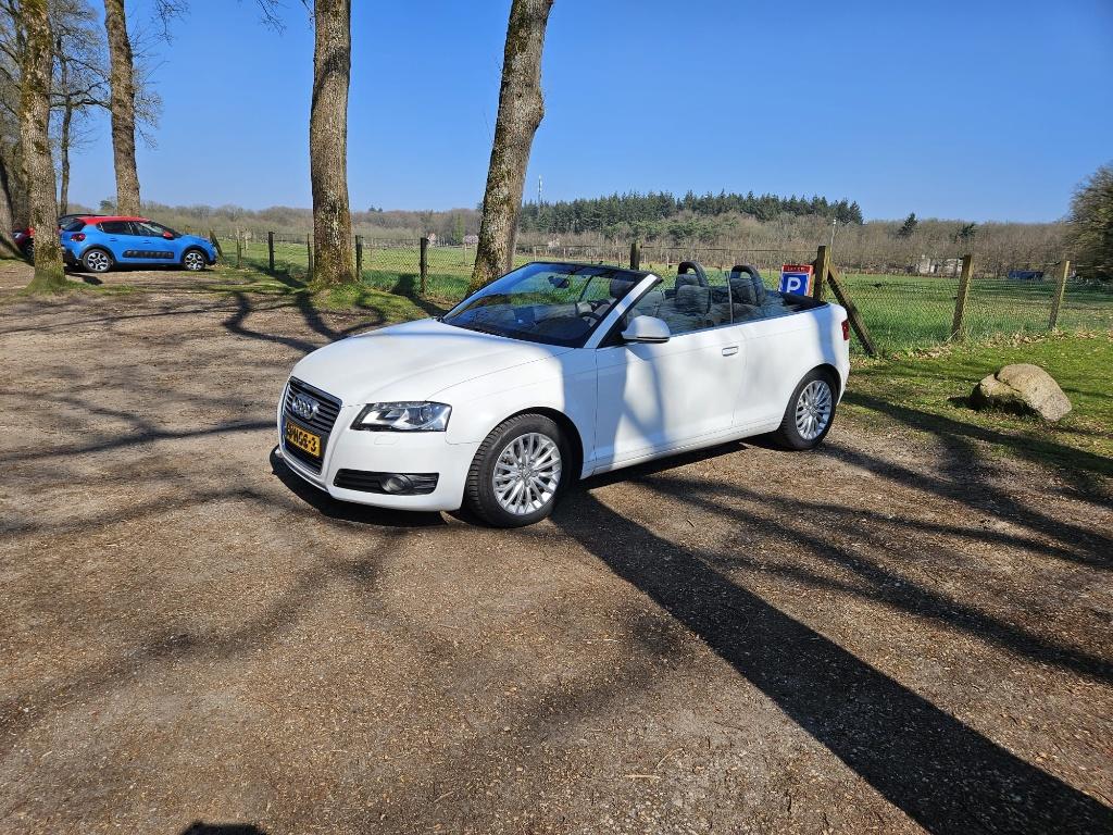 Audi A3 1.8 Tfsi Cabriolet 118KW 2008 Wit, Auto's, Audi, Voorwielaandrijving, Stof, 4 cilinders, Cabriolet