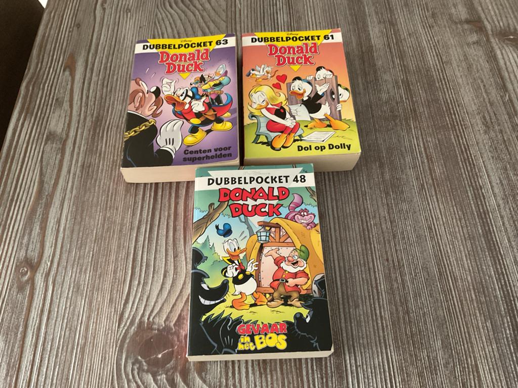 Donald Duck Dubbelpocket 48, 61, 63 - Set van 3 voor €6,00, Meerdere stripboeken, Ophalen of Verzenden, Gelezen