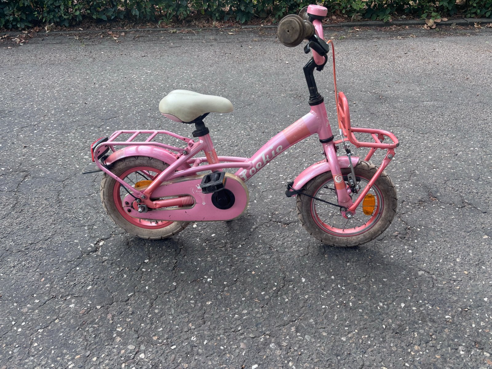 Roze kinderfiets 12 inch met gebruikerssporen, Ophalen, Gebruikt, Minder dan 16 inch