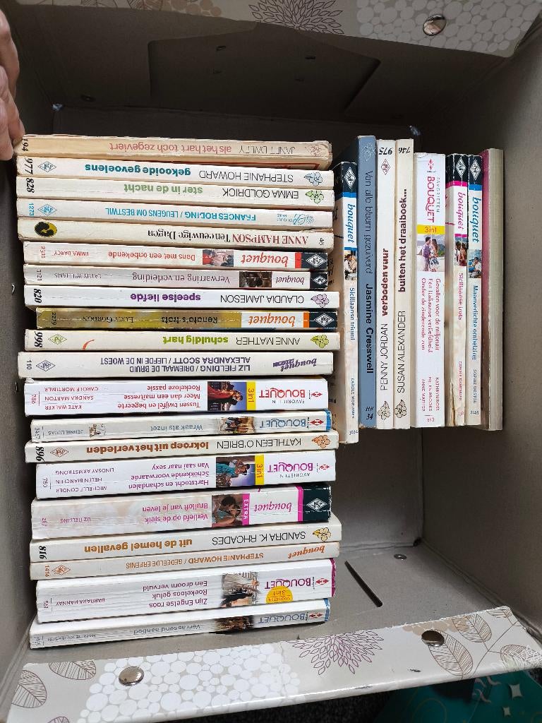 Harlequin Bouquet reeks boekjes, Boeken, Ophalen, Gelezen, Diverse auteurs, Nederland