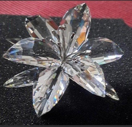 Swarovski Lelie Nieuw, Verzamelen, Swarovski, Ophalen of Verzenden, Nieuw, Figuurtje