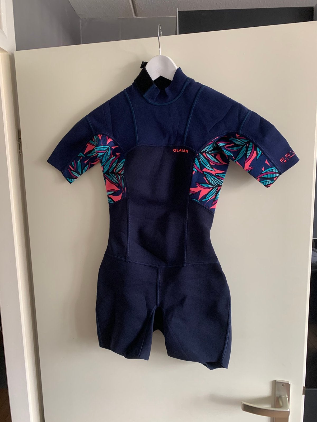 Een Olaian wetsuit maat XS, Watersport en Boten, Watersportkleding, Ophalen of Verzenden, Zo goed als nieuw, Kind, Wetsuit