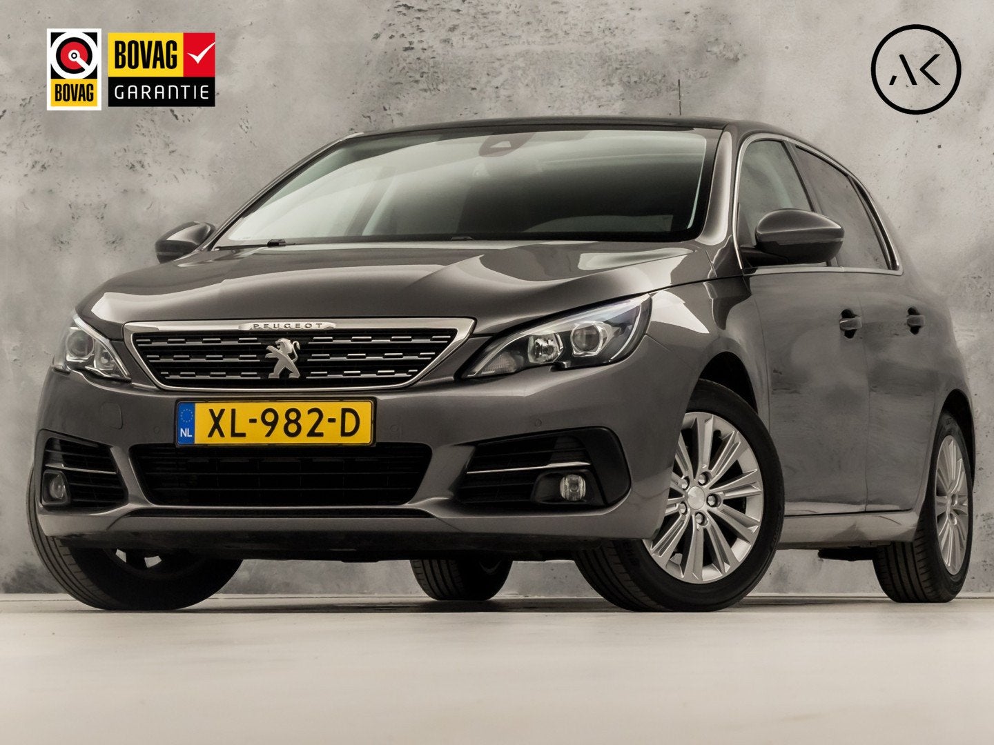 Peugeot 308 1.2 PureTech Allure Sport 131Pk (PANORAMADAK, 1e, Auto's, Peugeot, 12 maanden, Gebruikt, 1199 cc, Leder en Stof