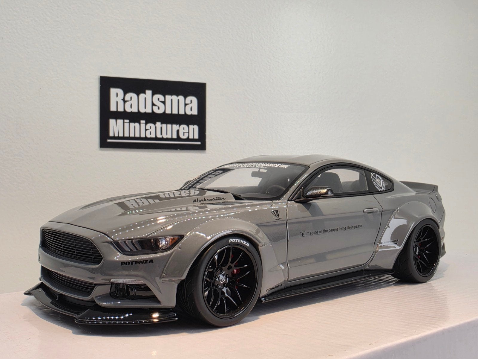 Ford Mustang by LB Works (Liberty Walk) - 1:18 GT-Spirit, Overige merken, Auto, GT-Spirit, Ophalen of Verzenden