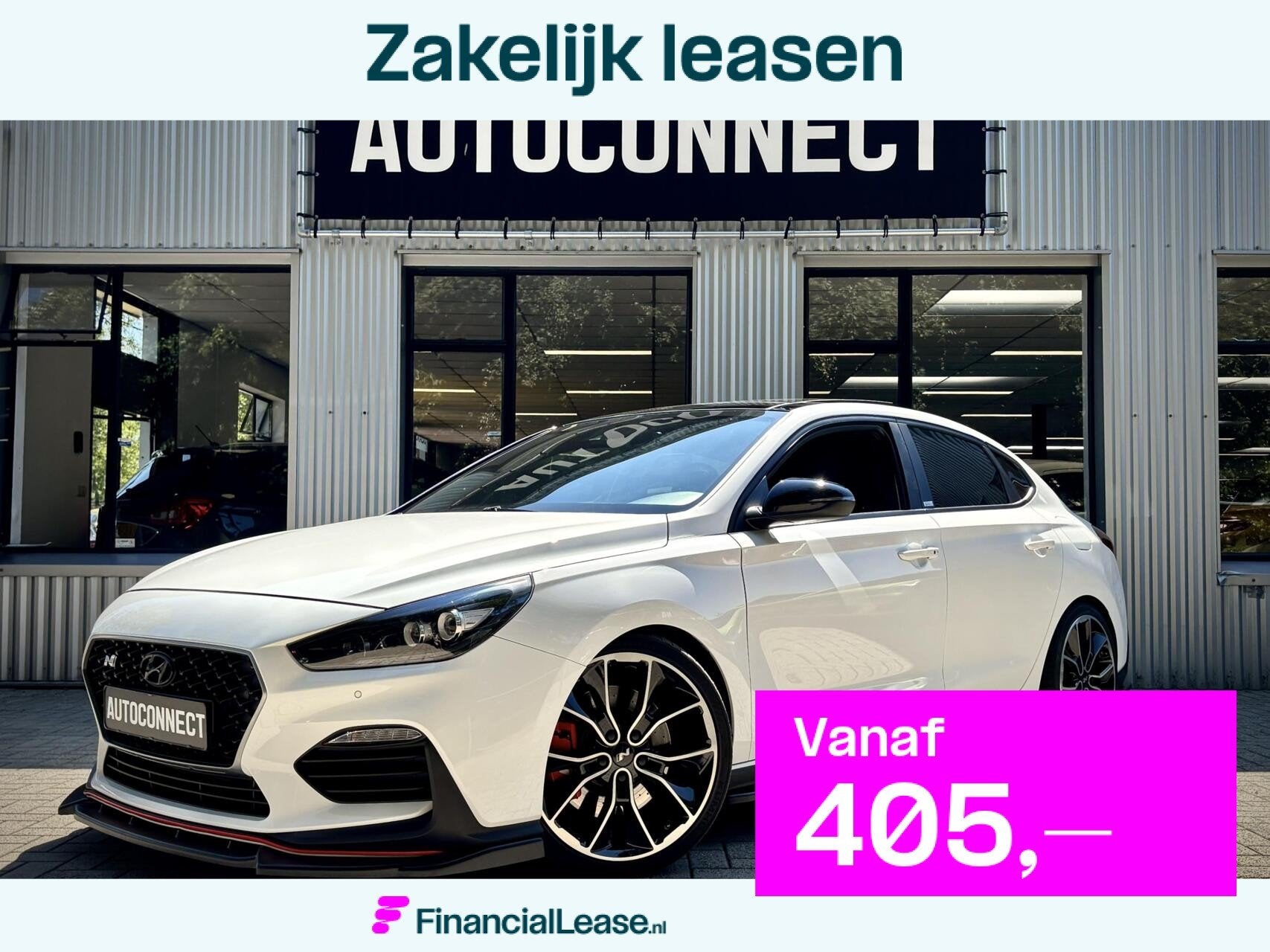 Hyundai i30 Fastback 2.0 T-GDI. PANO, NAVI, CAMERA, XENON, Stof, 4 cilinders, Automatische klimaatregeling, Wit