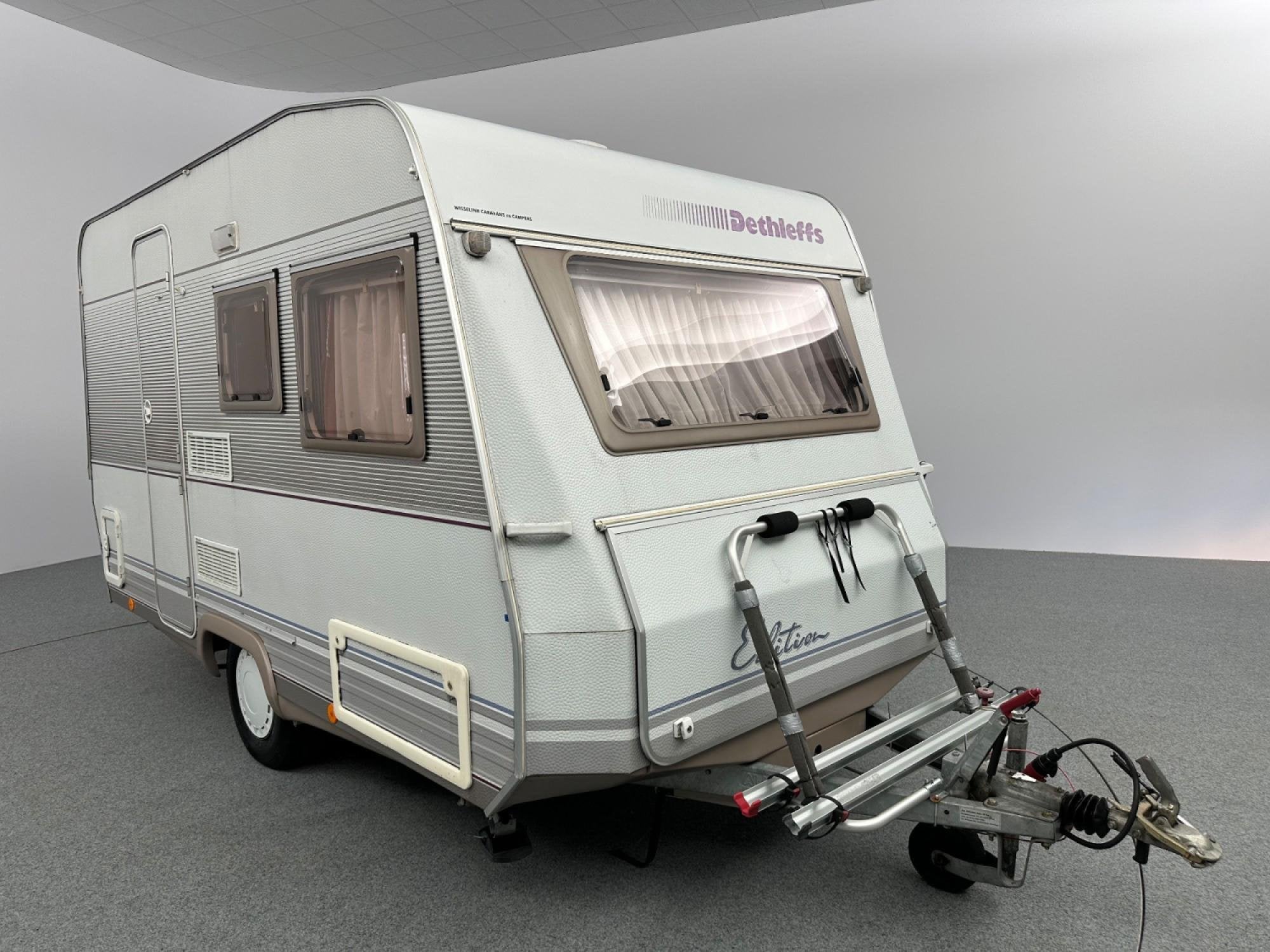 Dethleffs New Line 395 Mover Luifel, Caravans en Kamperen, Vast bed, Bedrijf, Treinzit, 750 - 1000 kg