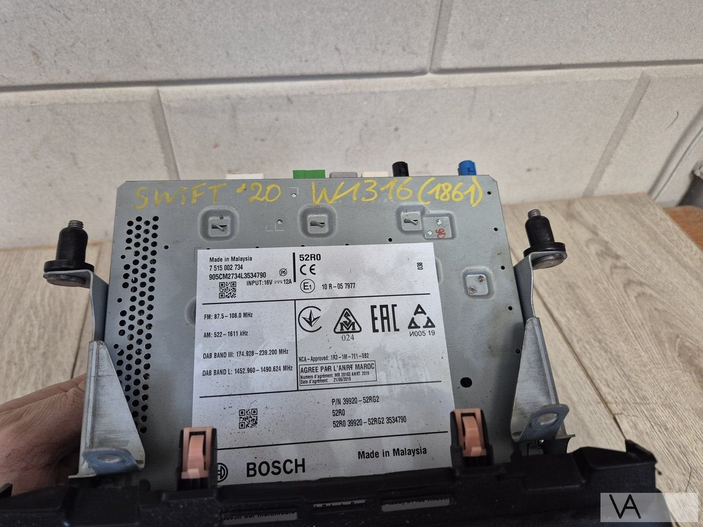 Suzuki Vitara / Swift 2017 - 2023 radio navigatie 3992052rg2, Gebruikt, -, -, Ophalen of Verzenden