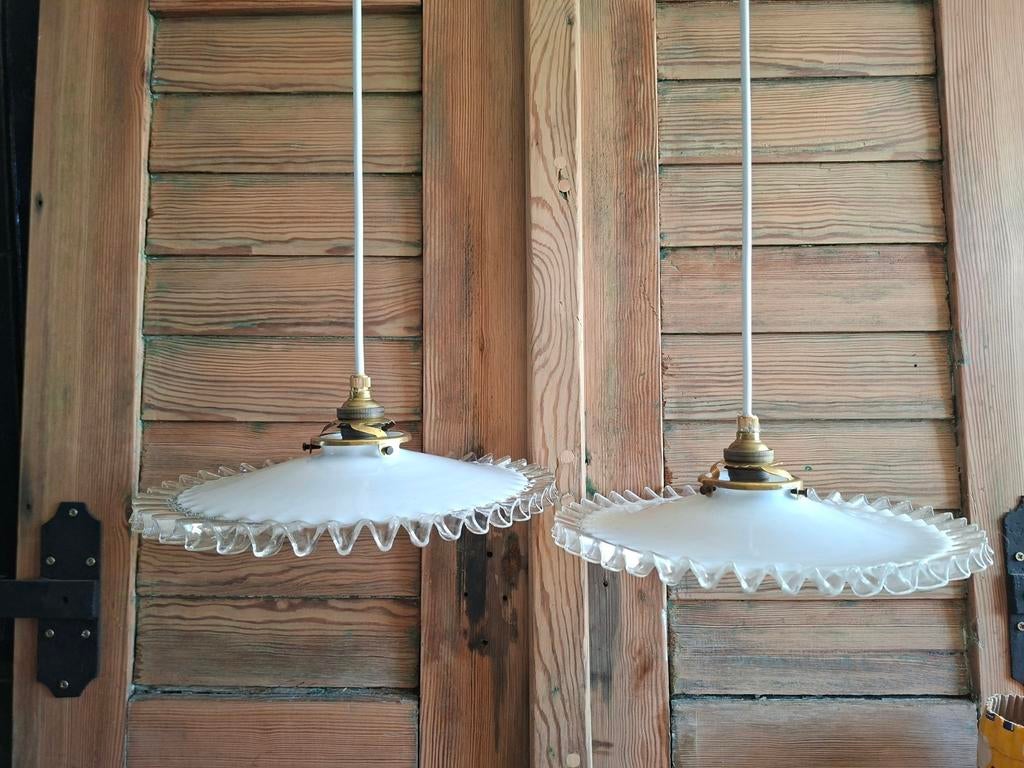 Franse Opaline glas hanglampen , vintage glazen hanglamp, Ophalen of Verzenden