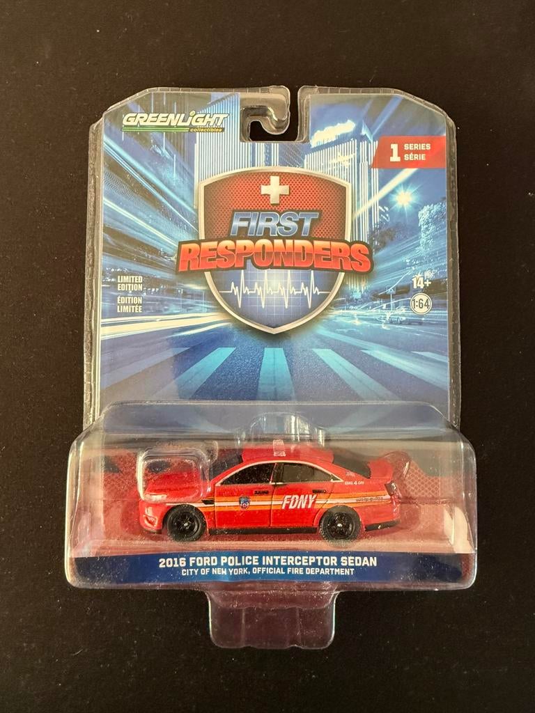1/64 Greenlight Ford Police Interceptor FDNY, Ophalen of Verzenden, Nieuw, Auto