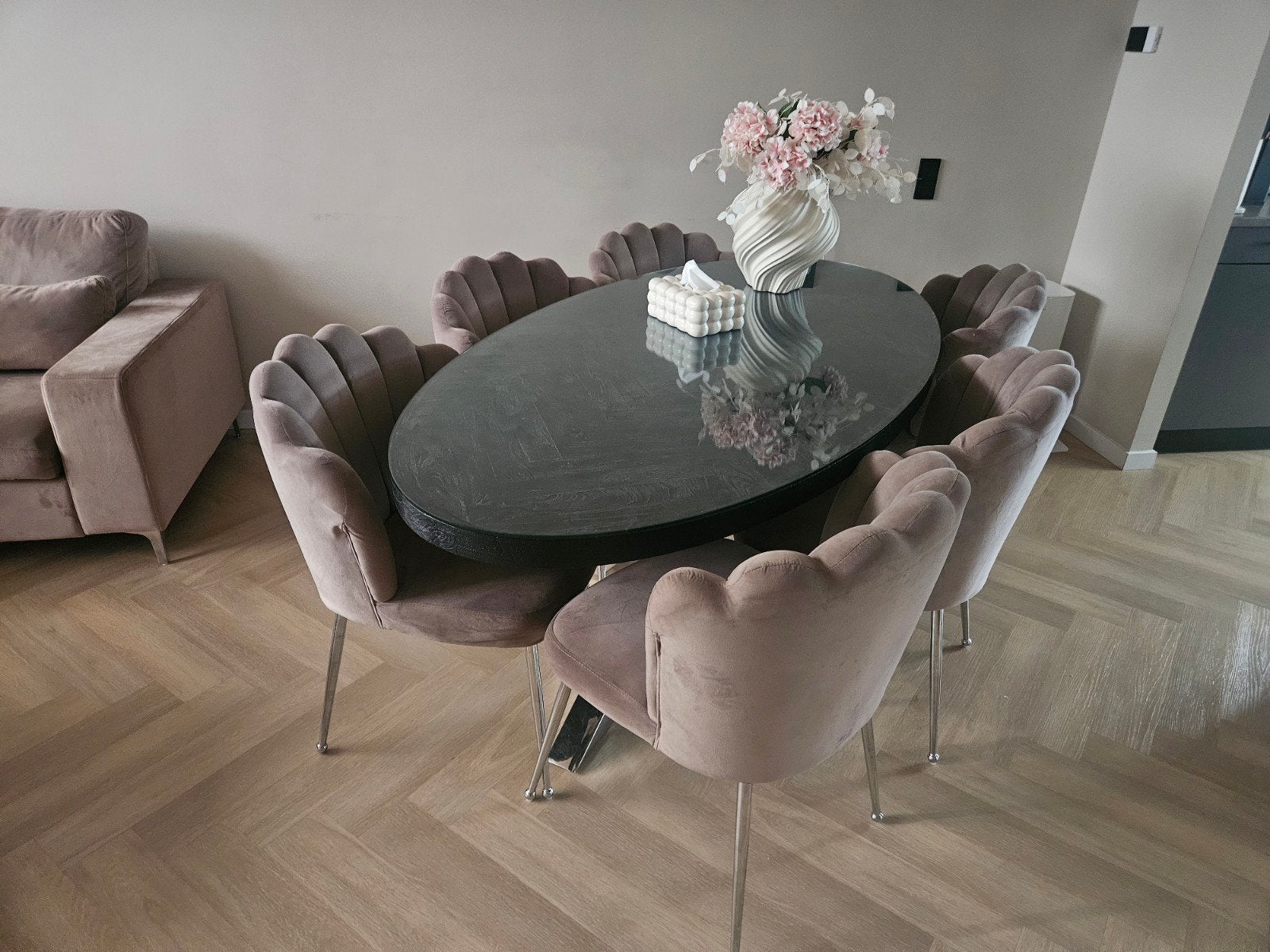 Eettafel Black Bonito Ovaal 200x90 + 6 stoelen Velvet schelp, Ophalen, 200 cm of meer, 50 tot 100 cm, Zo goed als nieuw