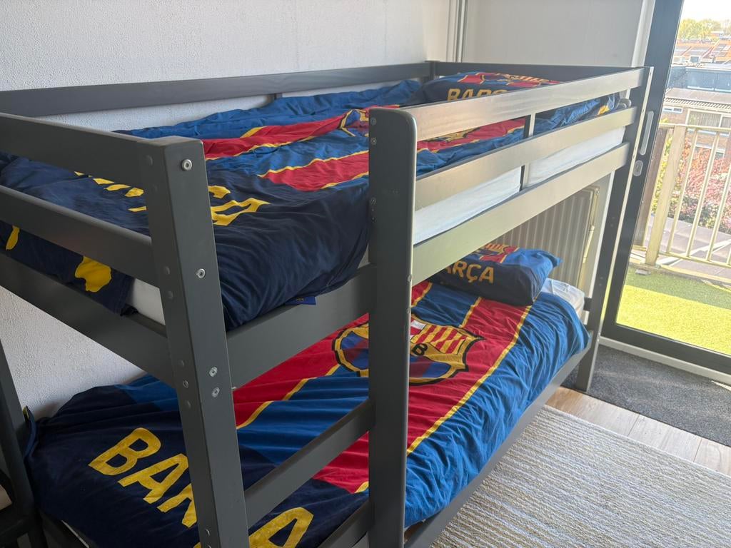 Stapelbed, Ophalen, Zo goed als nieuw, Stapelbed