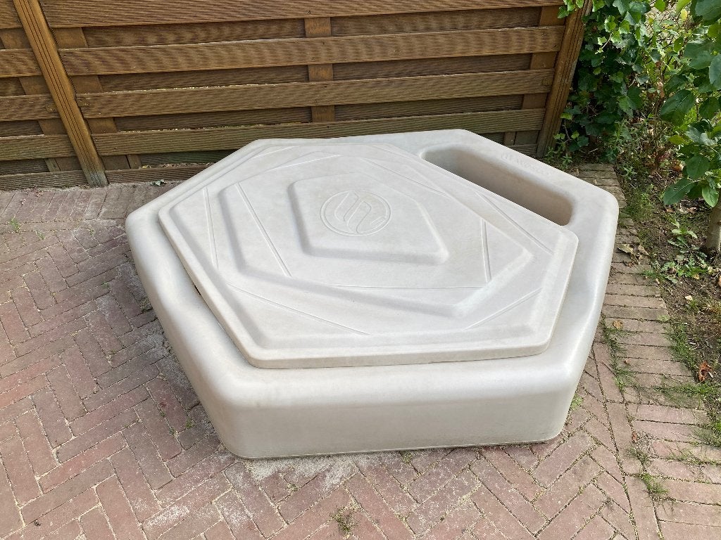 Zandbak Wesco met deksel beige, Kinderen en Baby's, Ophalen, Zo goed als nieuw