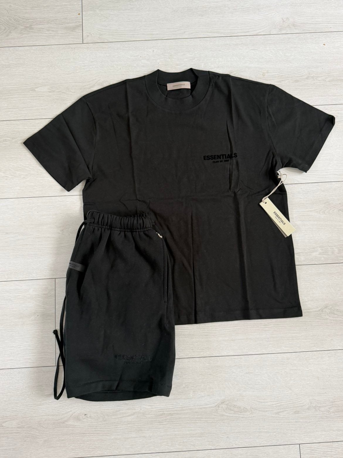 Fear of god essentials set, Ophalen of Verzenden, Zo goed als nieuw, Zwart