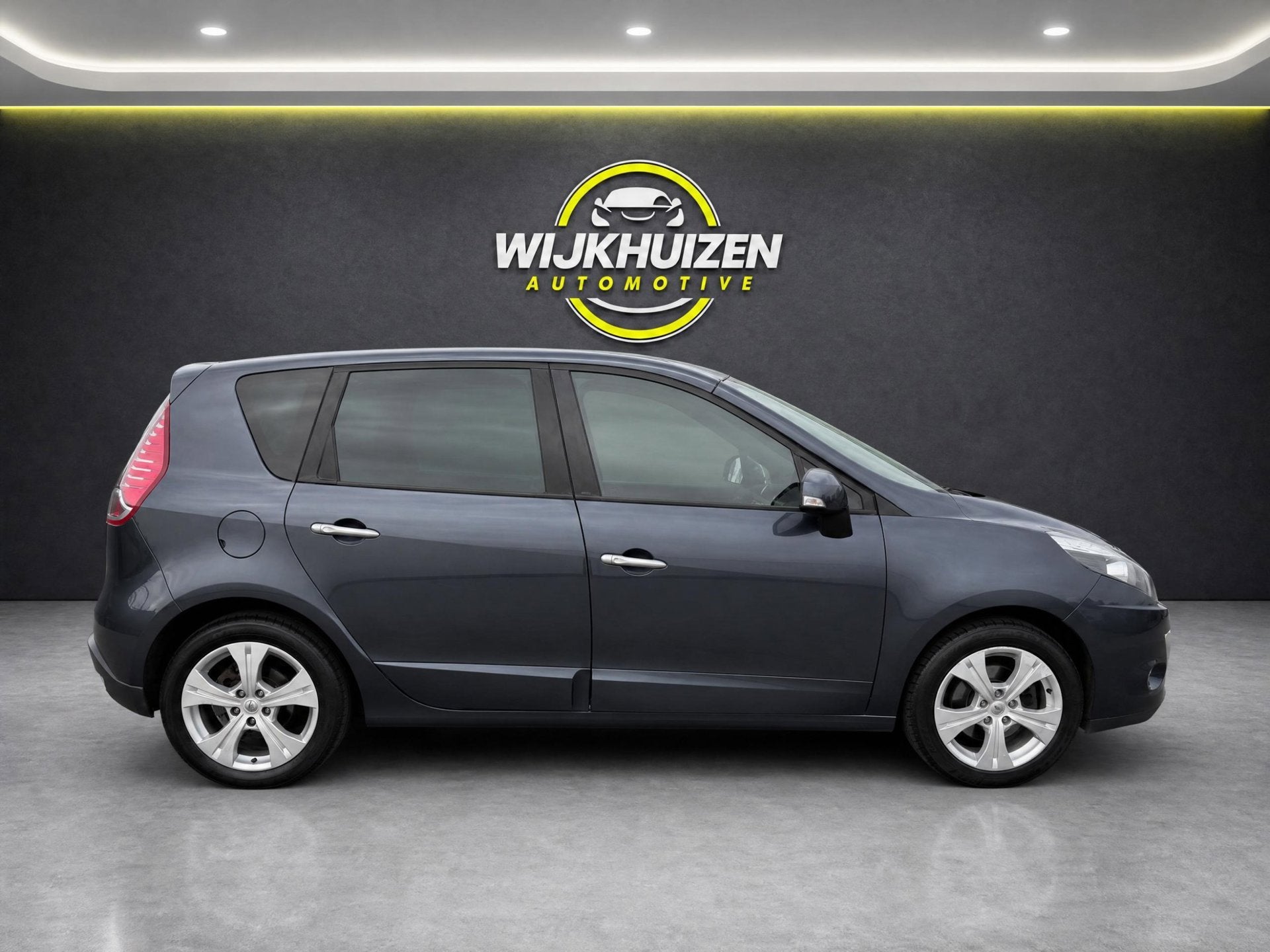 Renault Scénic 1.4 TCE Dynamique met Climate ! Navigatie !, Auto's, Renault, Voorwielaandrijving, Euro 5, Gebruikt, 4 cilinders