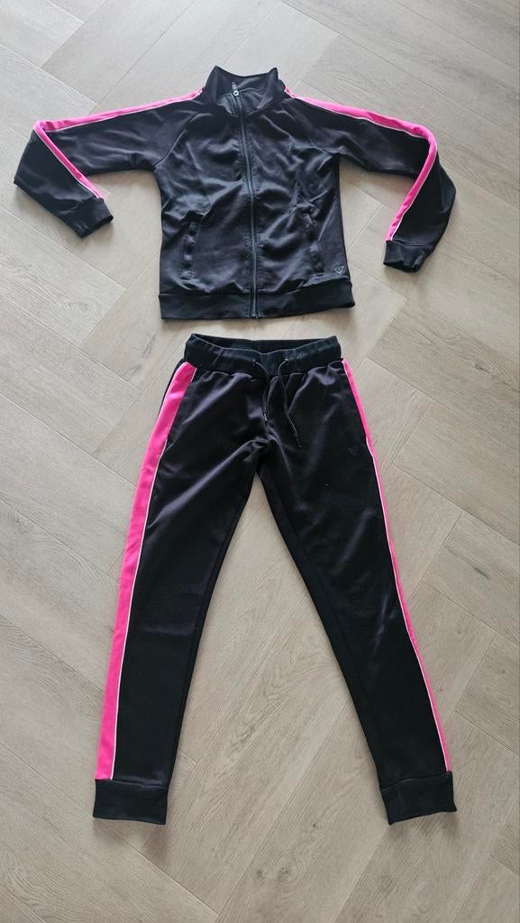 Osaga trainingspak maat 152, Gebruikt, Meisje, Ophalen of Verzenden, Sport- of Zwemkleding