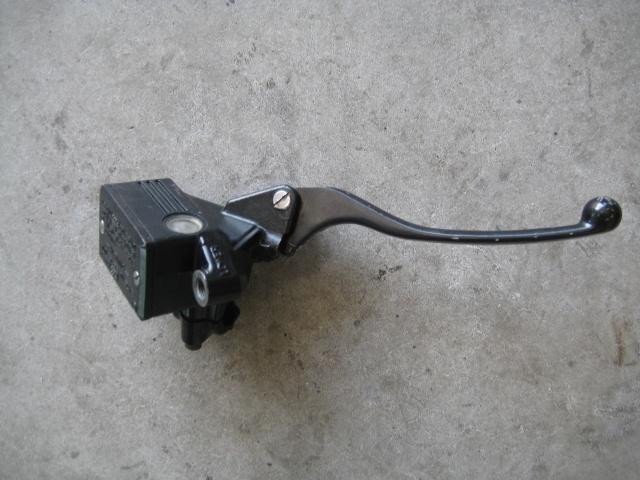 Honda VT1100C 1985-1986 hoofdremcilinder met hevel, Motoren, Ophalen of Verzenden, Gebruikt