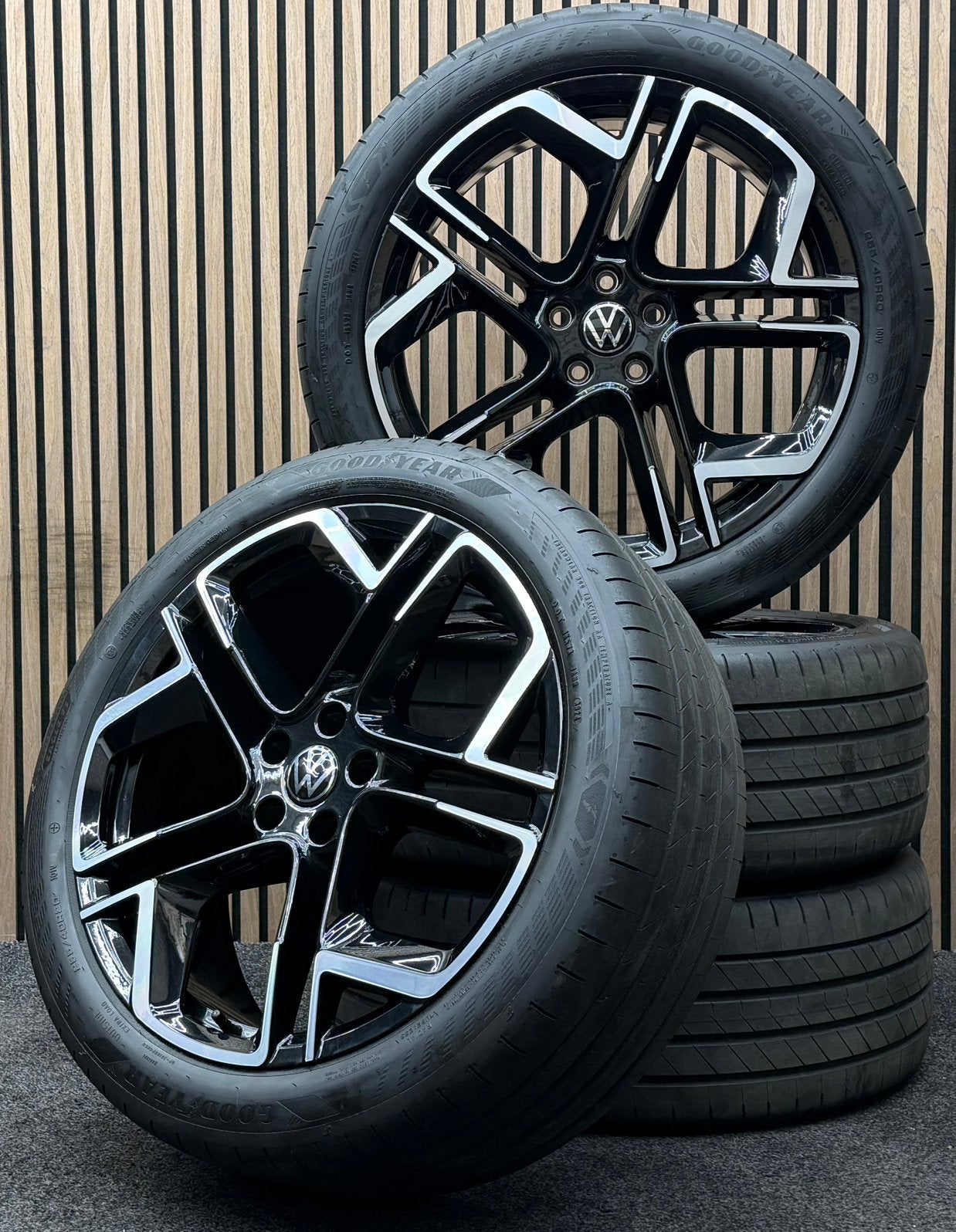 ZGAN! Originele 20 inch VW Tiguan Tayron York 5x112 Goodyear, Auto-onderdelen, Banden en Velgen, Ophalen, 255 mm, ., Banden en Velgen