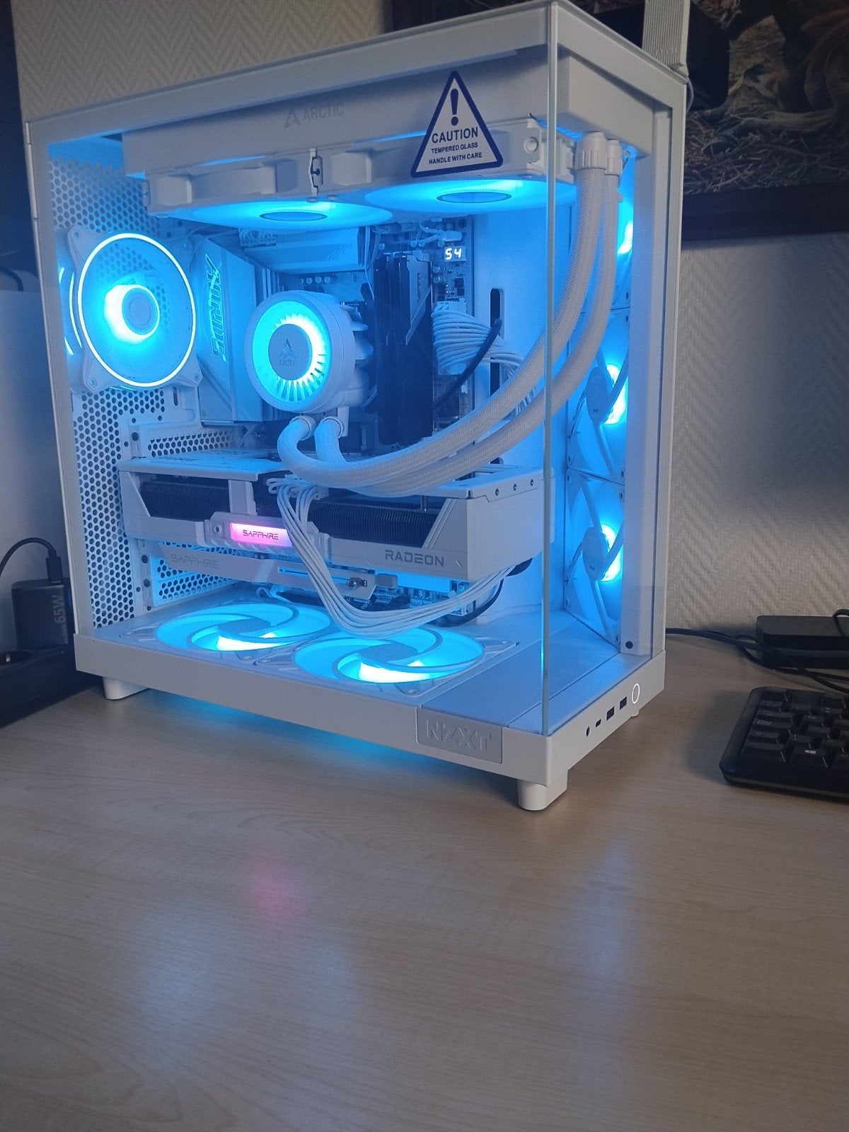 PC sistem Ryzen 9600x Rx 9070, Ophalen, Zo goed als nieuw, 4 Ghz of meer, SSD