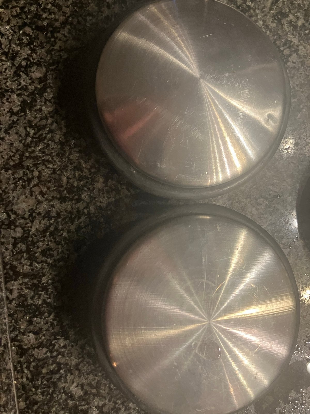 Set van 2 metalen deurstoppers met rubberen onderkant, Huis en Inrichting, Ophalen, Binnen, Gebruikt, Zilver