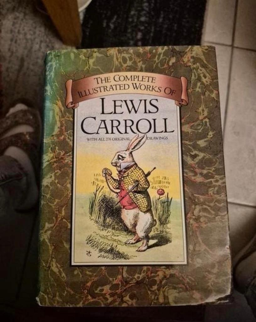 The complete illustrated works of Lewis Carroll, Ophalen of Verzenden, Zo goed als nieuw