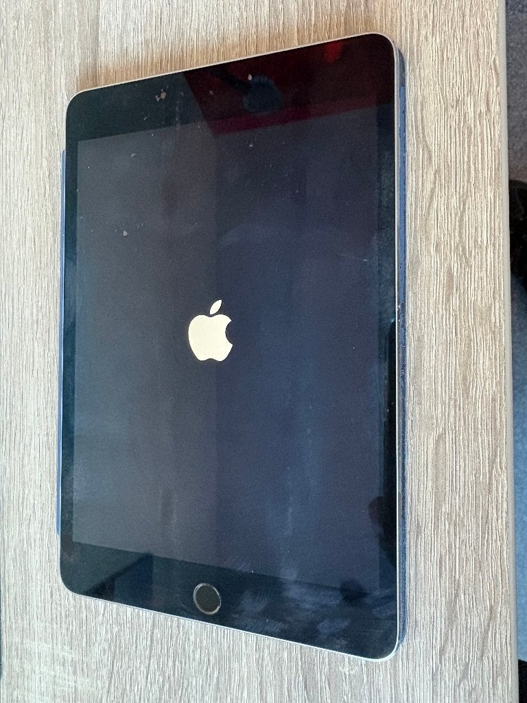 Ipad mini 4 128gb zwart type A1538, Computers en Software, Gebruikt, Zwart, 8 inch, 128 GB