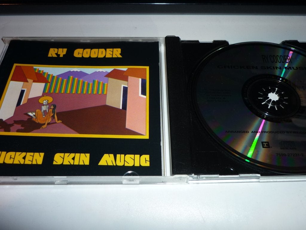 Ry Cooder - Chicken Skin Music CD, Cd's en Dvd's, Ophalen of Verzenden, Zo goed als nieuw, Folk Rock, Inclusief doosje