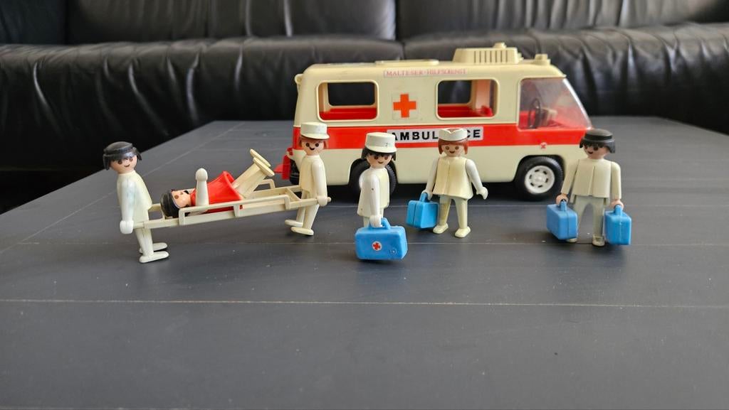 Ambulance, Ophalen of Verzenden