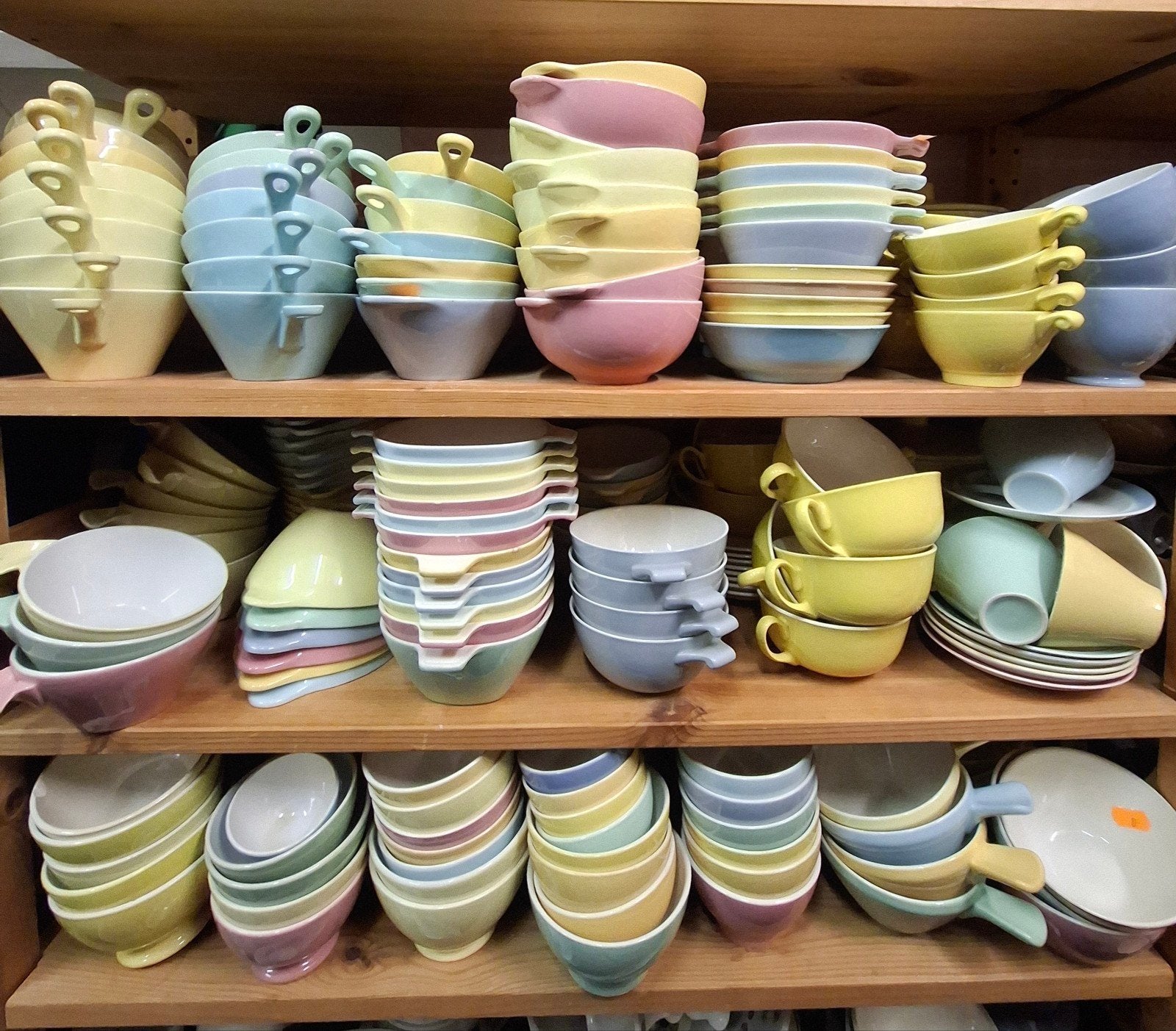 pastel servies Regout/Royal Sphinx Maastricht, Ophalen
