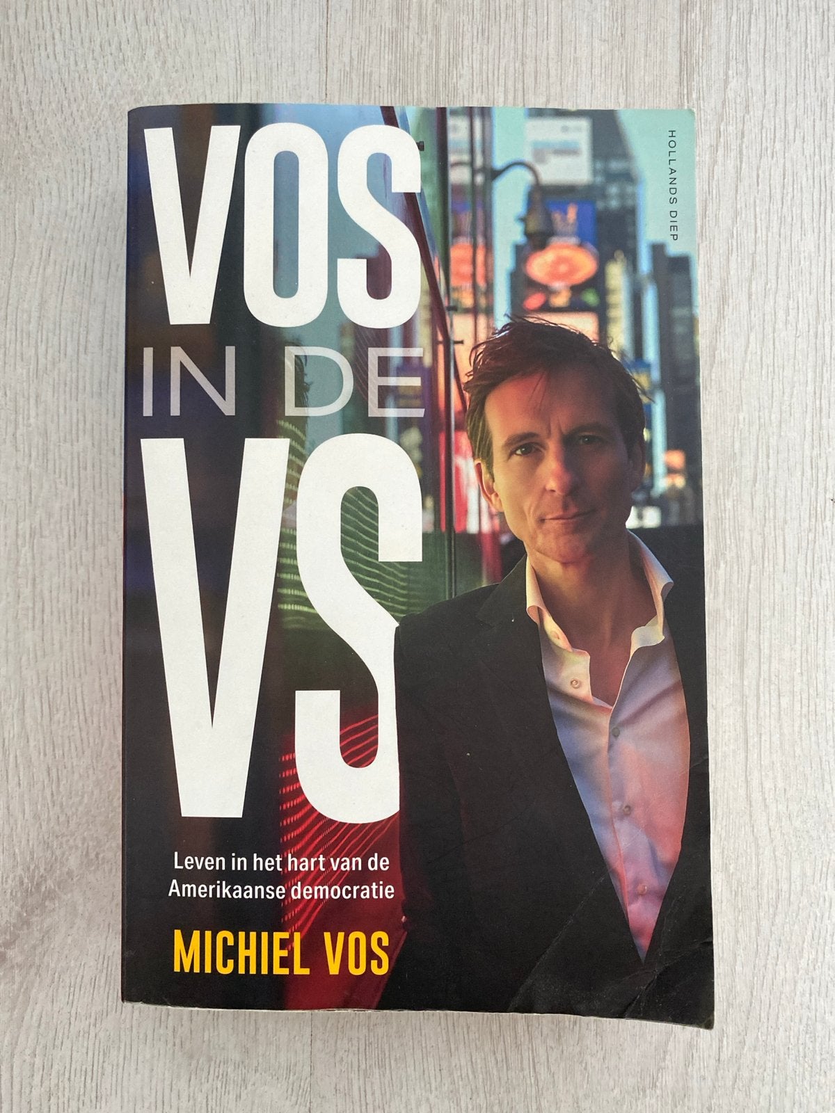 VOS IN DE VS - Michiel Vos (Boek), Ophalen of Verzenden, Gelezen, Politiek