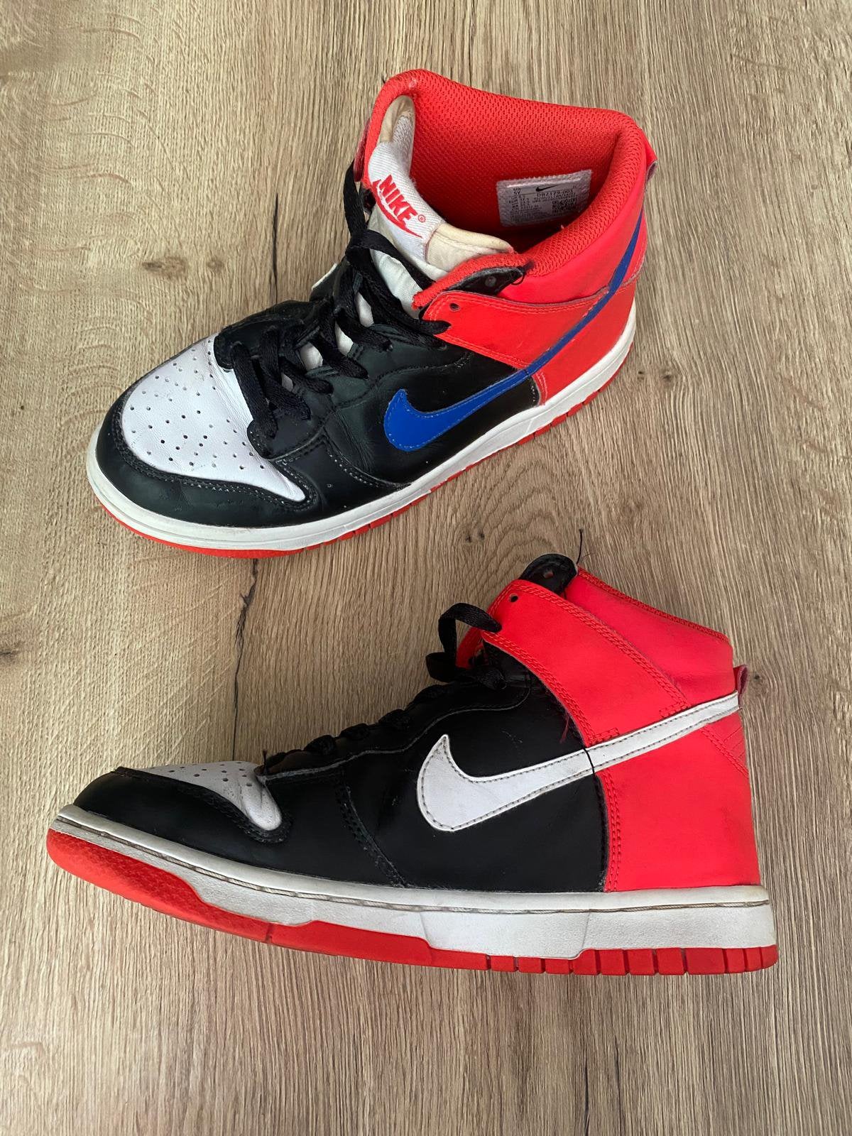 Nike Dunk High sneakers maat 37.5 – zwart/wit/rood, Zwart, Ophalen of Verzenden, Sneakers of Gympen, Gedragen