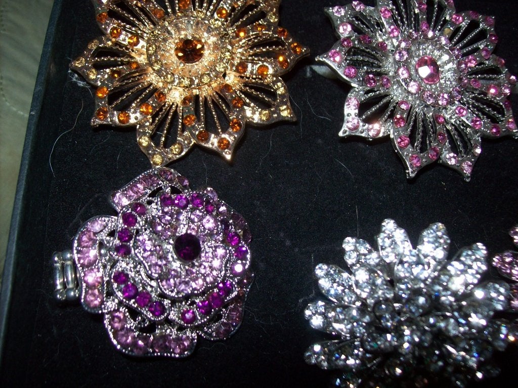 Ringen Fraaie Grote Bloemen Kristal steen rekbaar, Met kristal, Nieuw, Ophalen of Verzenden, Dame