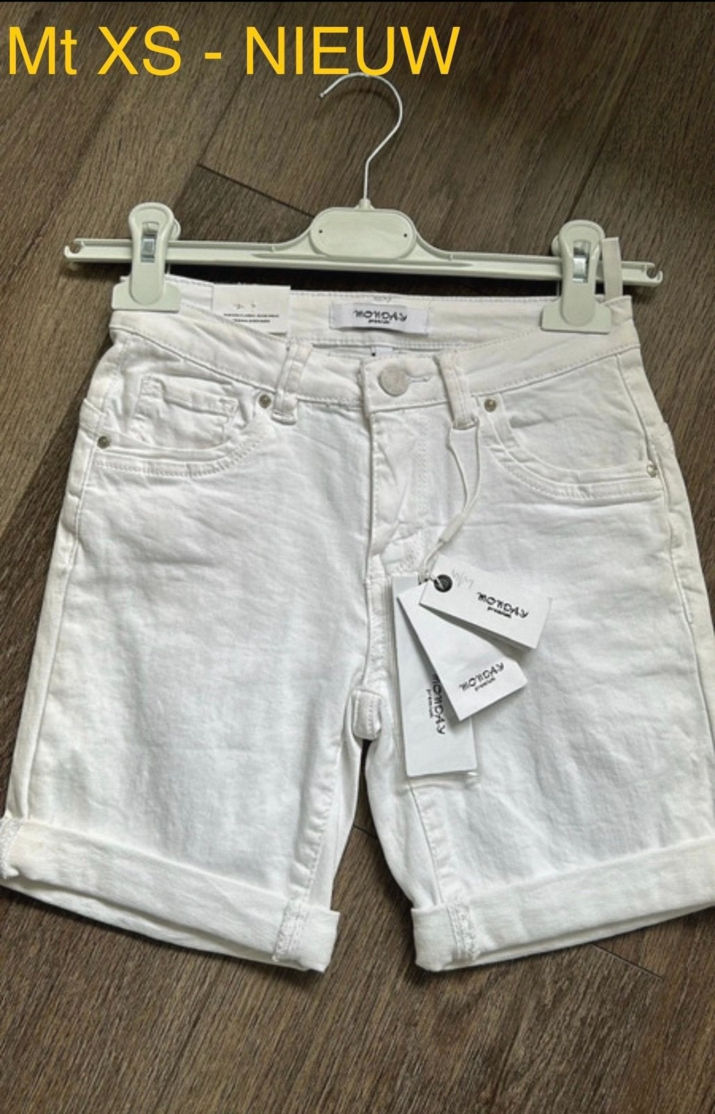 Super stretch jeans korte broek mt XS - NIEUW, Kort, Wit, Nieuw, Ophalen of Verzenden