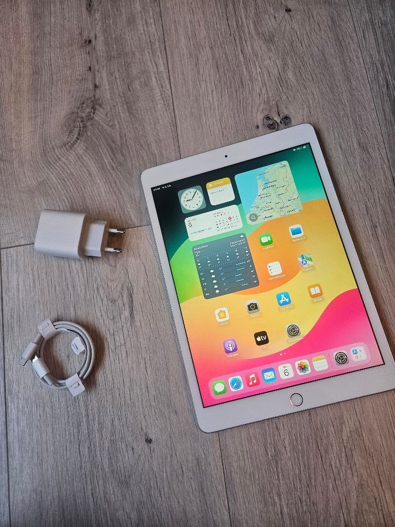 Apple iPad 7Th Gen Wit 128 met accessoires €120, Ophalen of Verzenden, 10 inch, Wit, Apple iPad