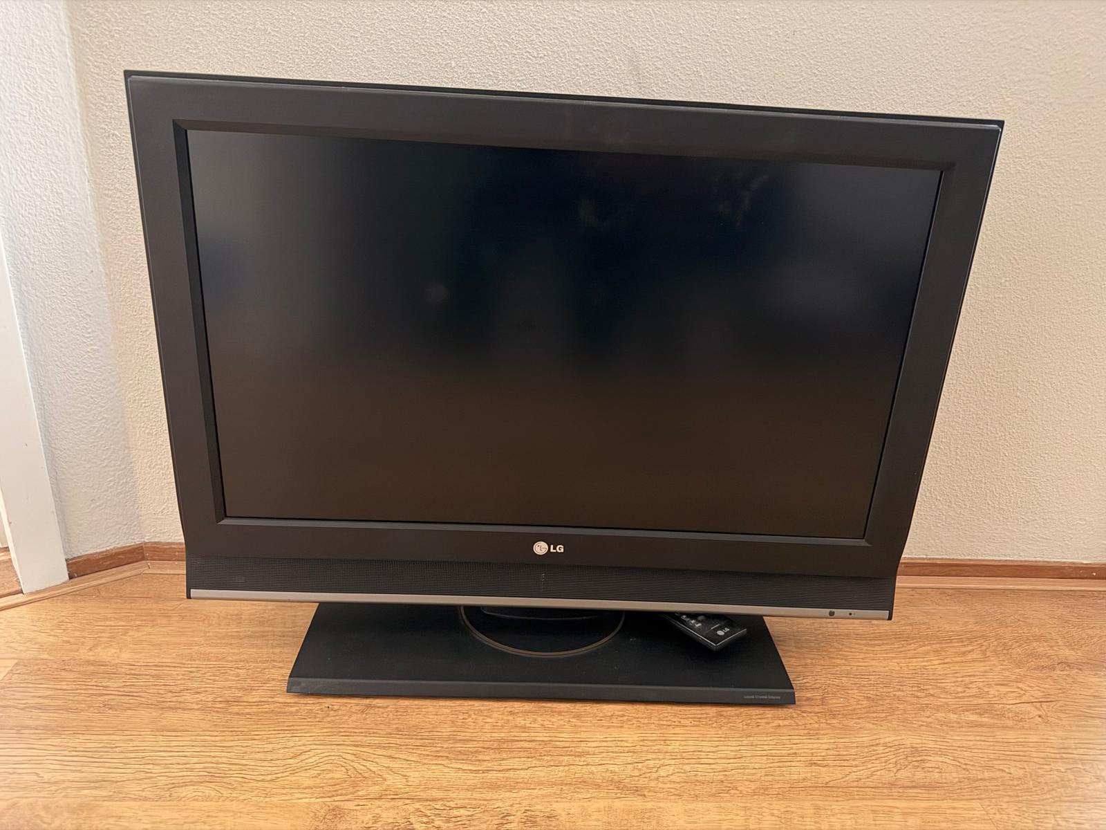 LG tv- gratis- werkt nog prima, Ophalen of Verzenden, Gebruikt, 50 Hz, LG