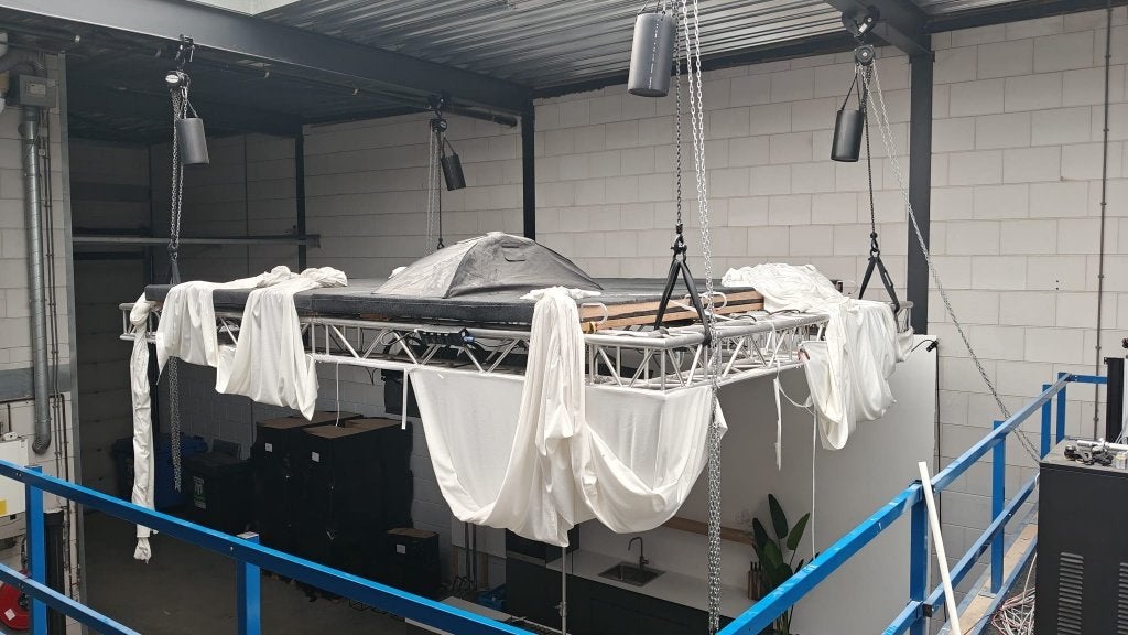 Vierkante truss PRO-34 + 4x kettingtakel 1 ton, Ophalen, Gebruikt, Handmatig