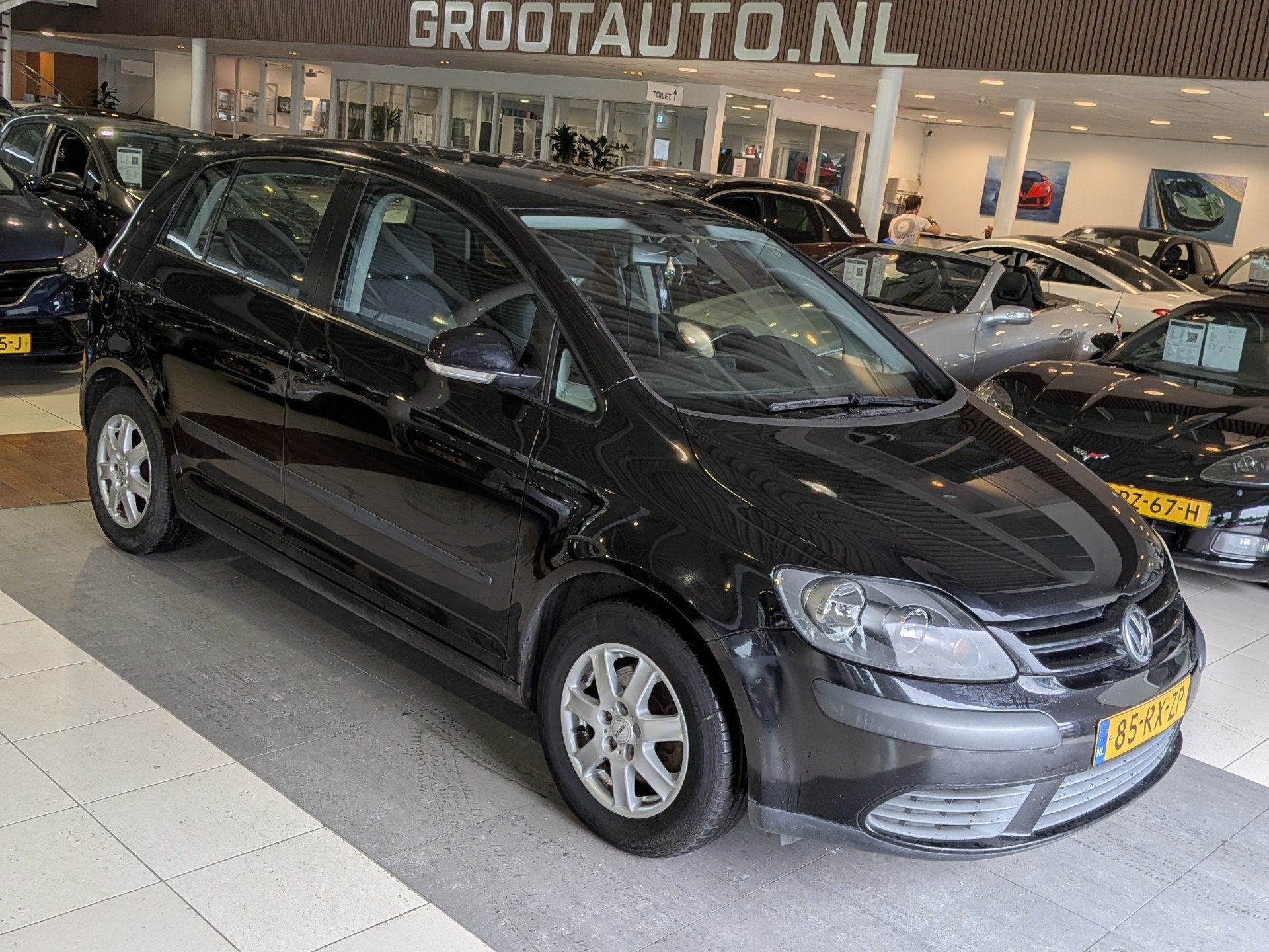 Volkswagen Golf Plus 1.6 FSI Comfortline Business OPKNAPPER, Stof, Gebruikt, 4 cilinders, Zwart