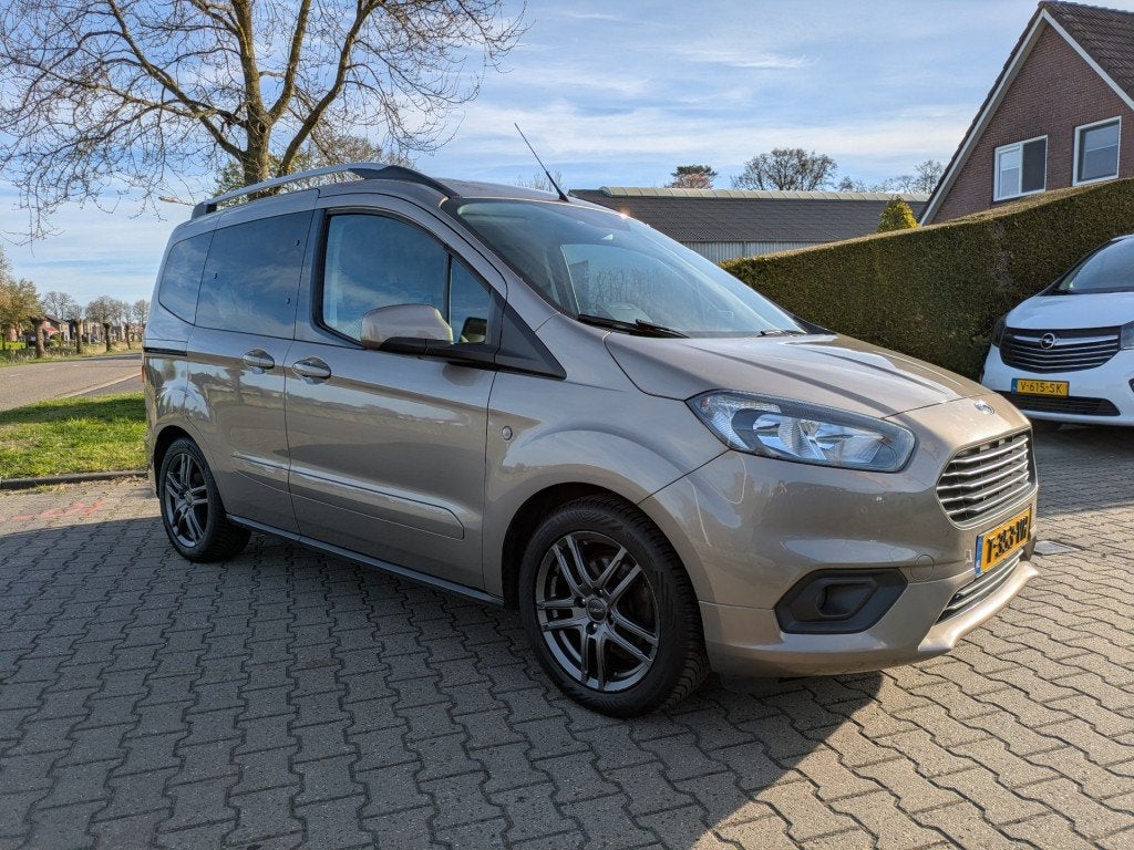 Ford Tourneo Courier 1.0 TITANIUM I Bezine I BTW I Nieuw dis, 101 pk, Gebruikt, Met garantie (alle), Bedrijf