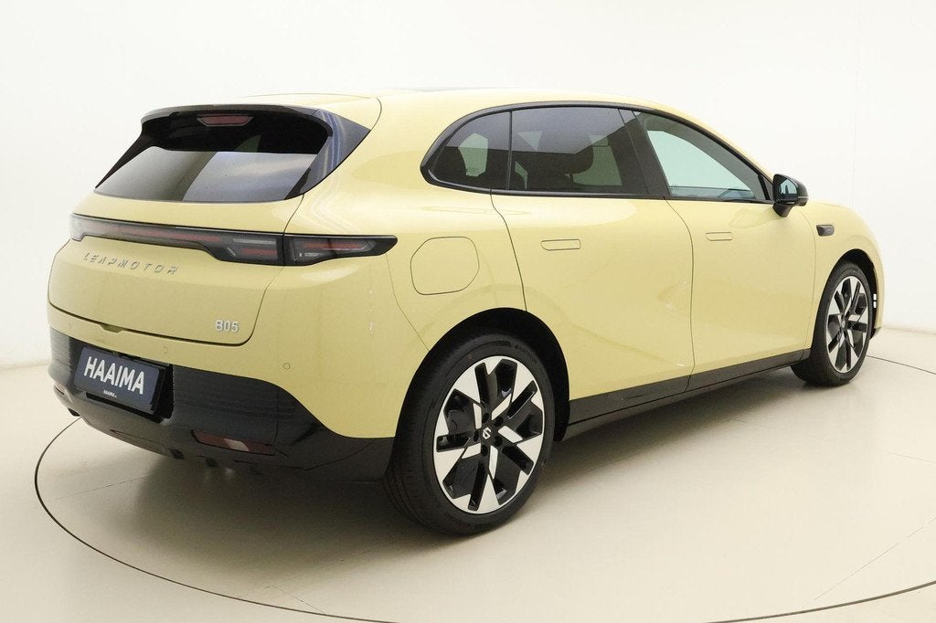 LeapMotor B05 67.1 kWh Design Promax l WLTP 401km | Stoel en, Auto's, Leapmotor, Achterwielaandrijving, Nieuw, 450 min, Te koop