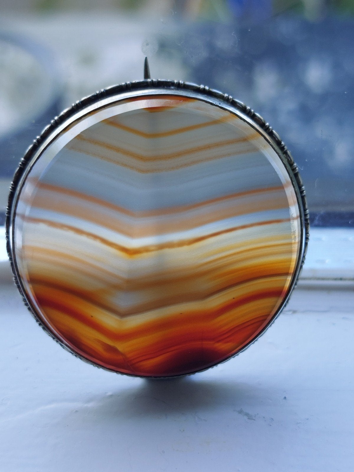 Vintage Broche met zilver en Gestreepte Agaat Steen, 4 tot 7 cm, Gebruikt, Oranje, Ophalen of Verzenden