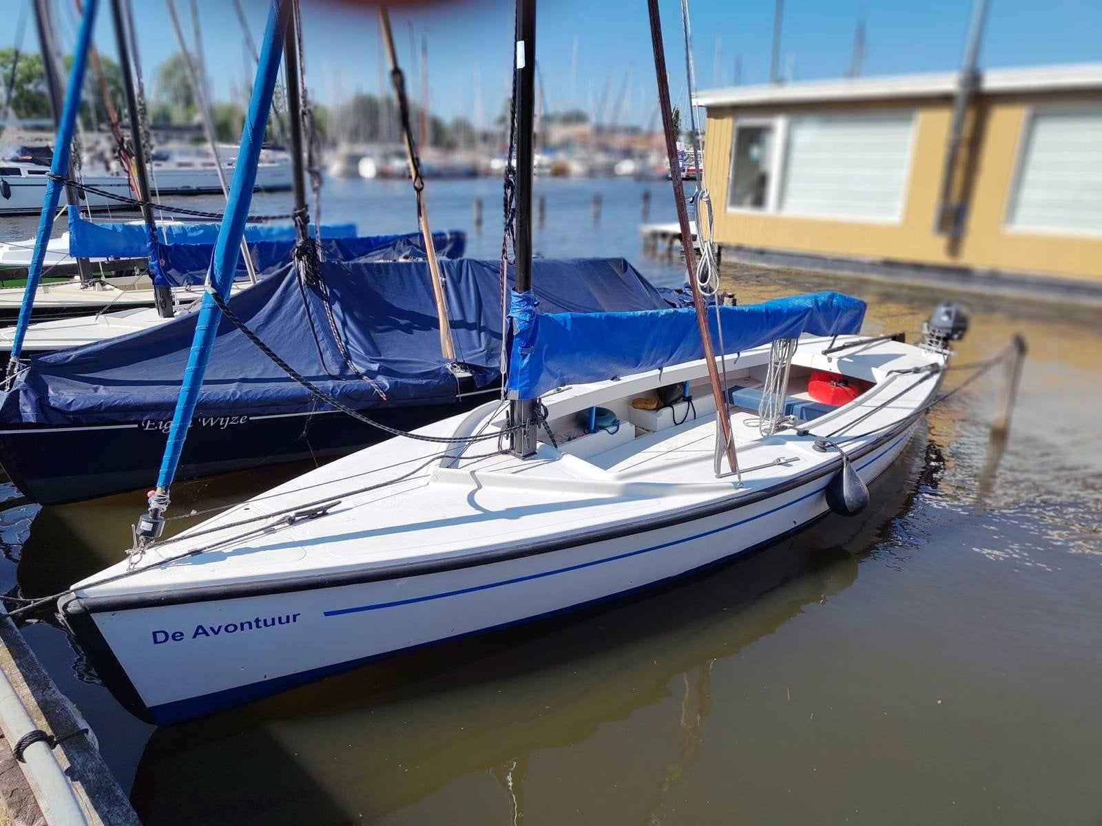 Polyvalk, Goed onderhouden met dieseltank en 4-takt motor, Watersport en Boten, Ophalen, Gebruikt, 85 cm, 4 pk